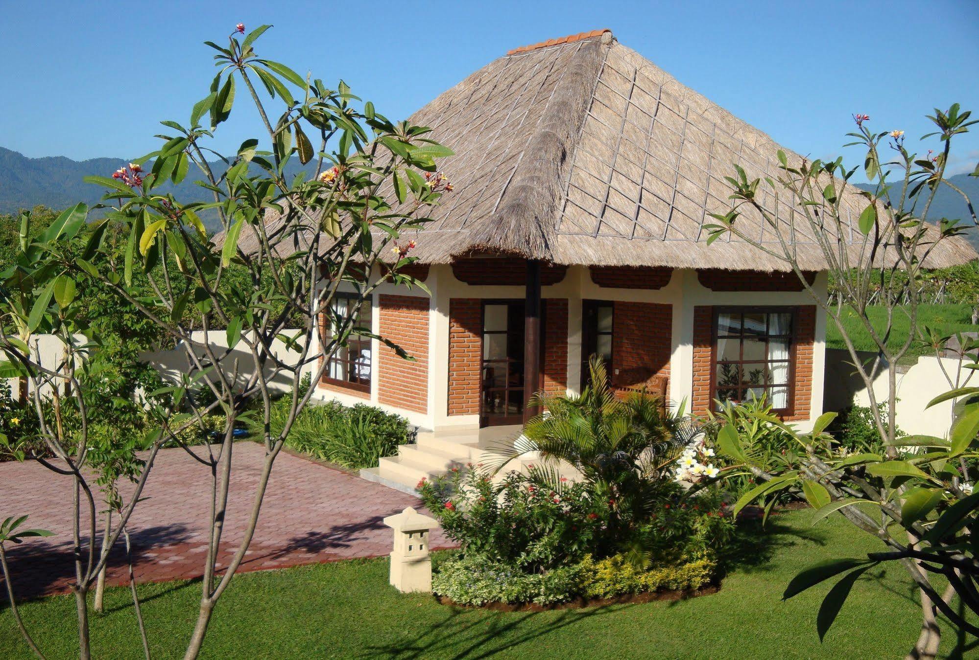 Villa Pelangi Bali Seririt  Exterior photo