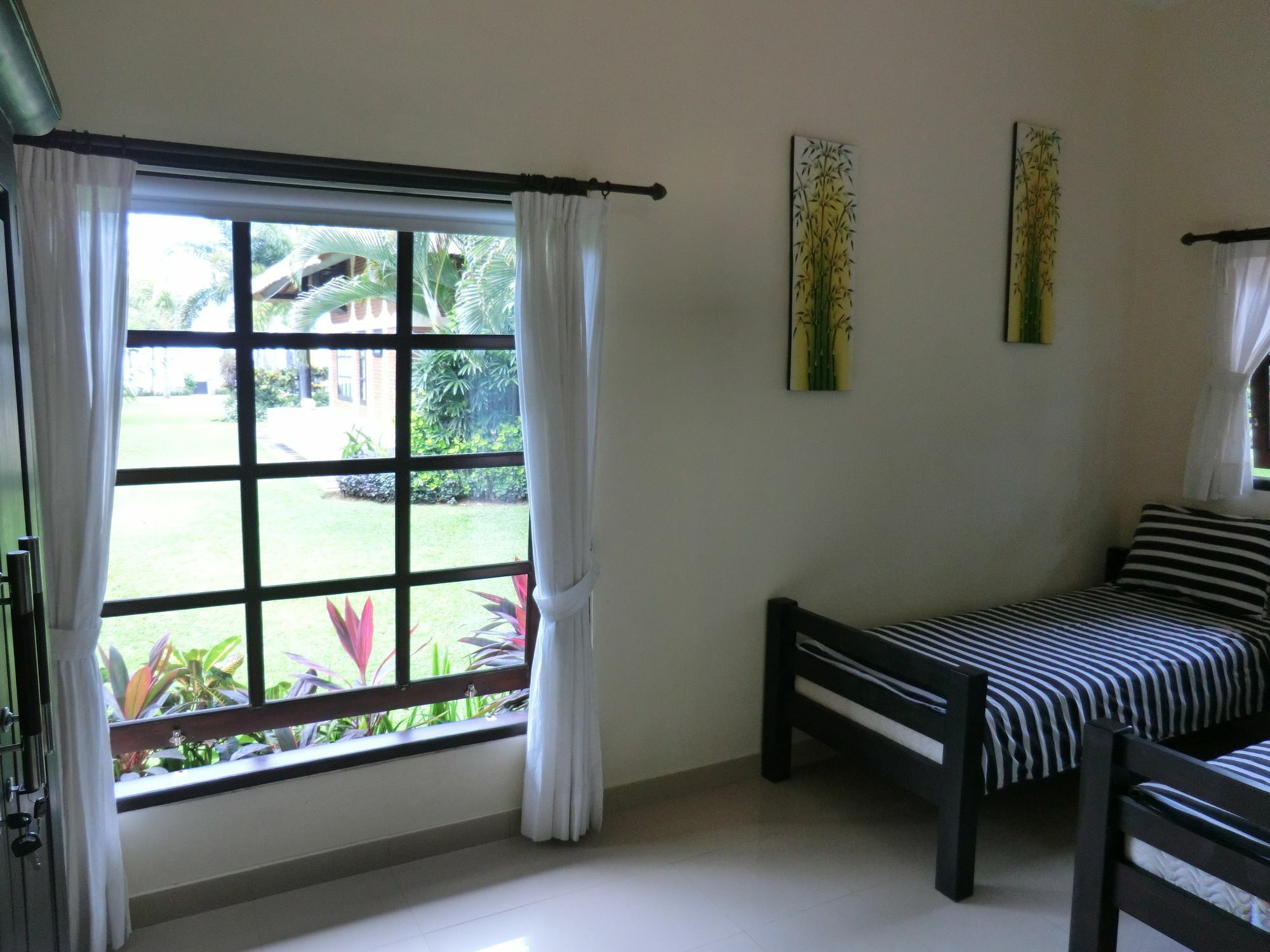 Villa Pelangi Bali Seririt  Exterior photo
